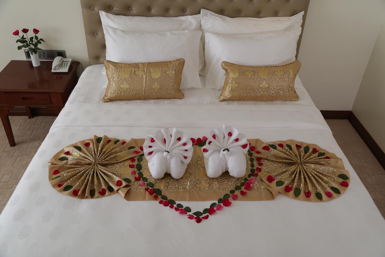 Pacific Hotel Rangun Kültér fotó
