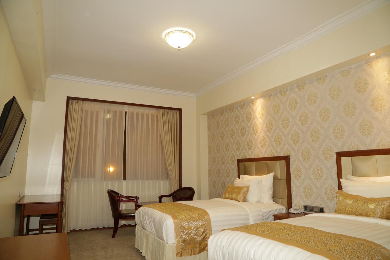 Pacific Hotel Rangun Kültér fotó