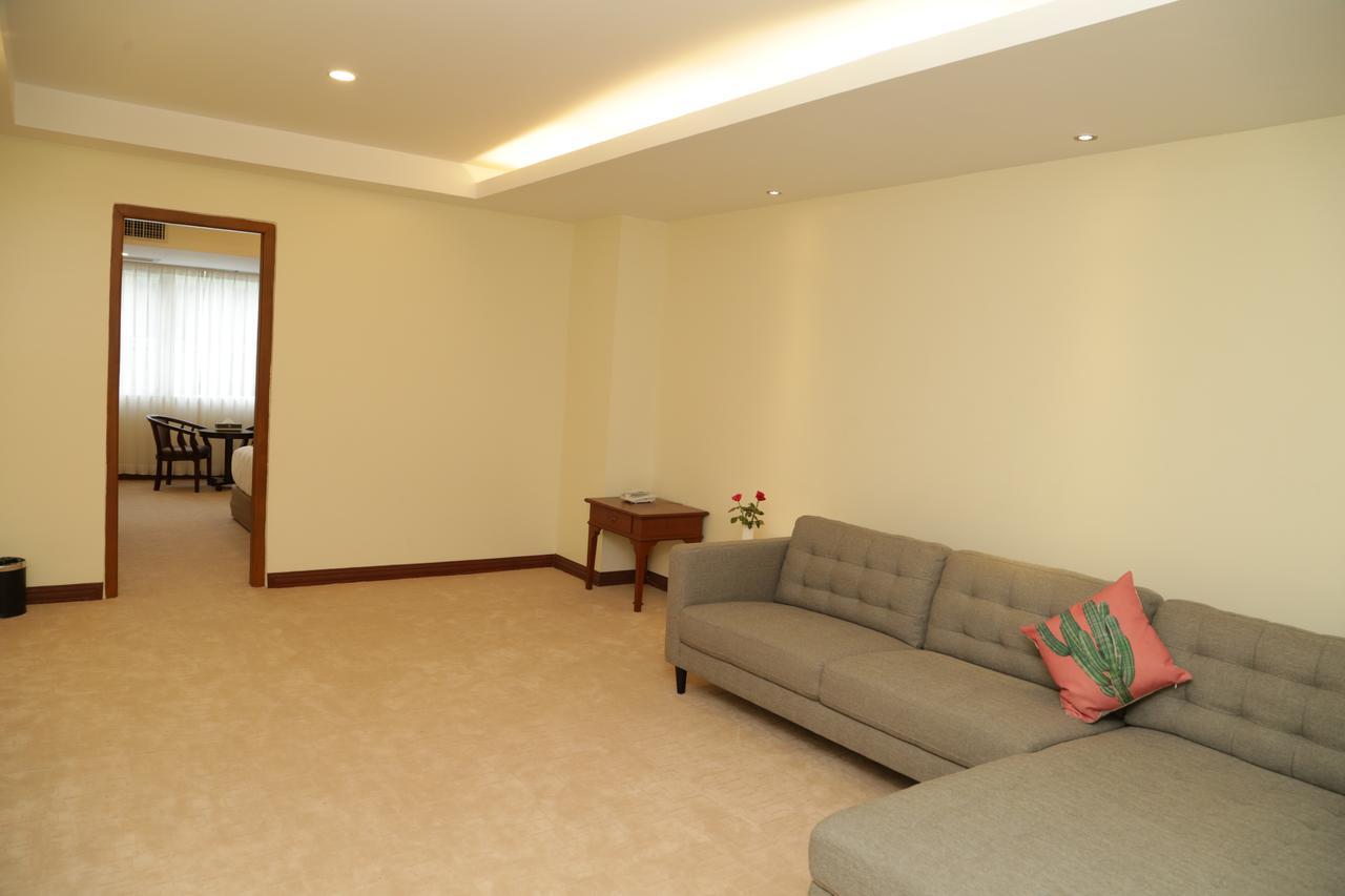 Pacific Hotel Rangun Kültér fotó